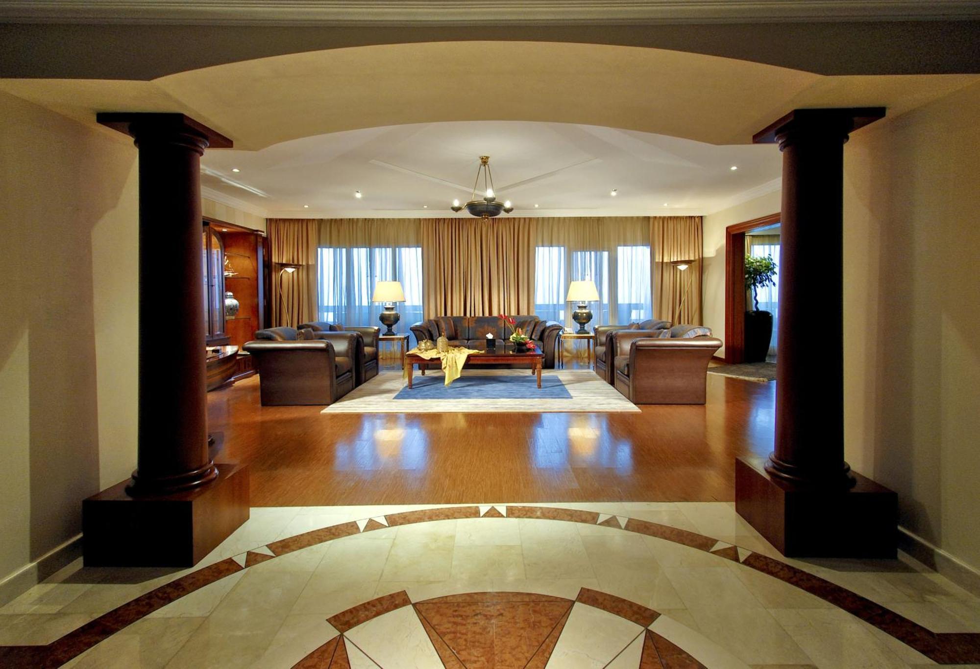 فندق عجمان المظهر الخارجي الصورة Presidential Suite