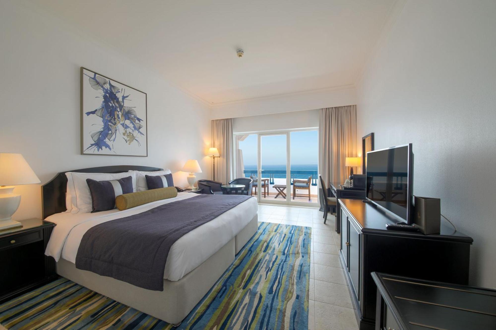فندق عجمان المظهر الخارجي الصورة A room at the hotel
